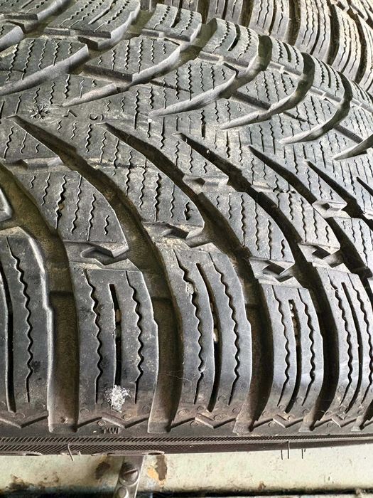 Opony zimowe Nokian 225/60 r18