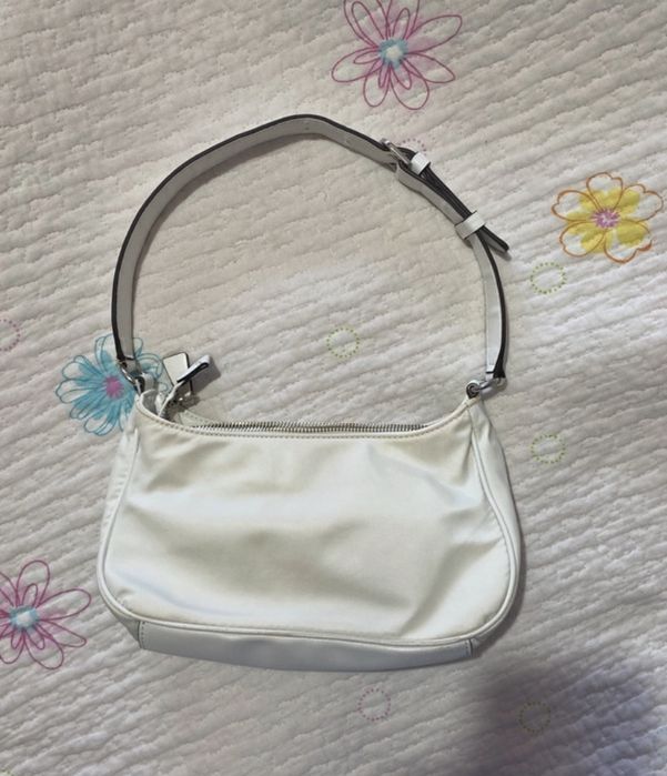 Mala / Bolsa de ombro Guess