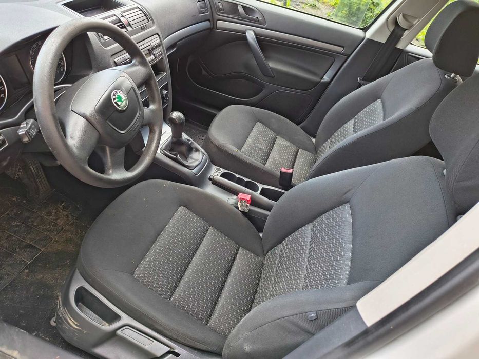 Skoda Octavia II Lift 1.6 TDI cała na części CAYC LF9E