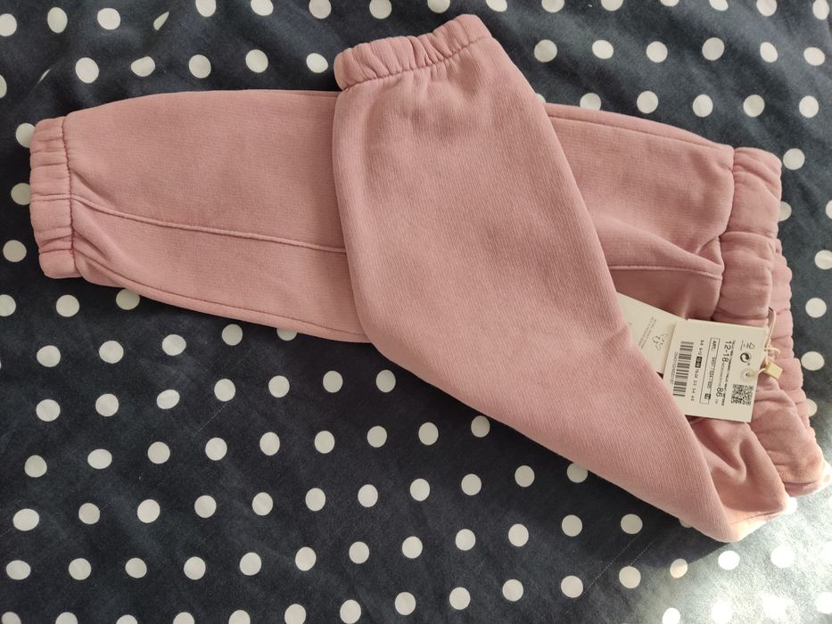 Spodnie dresowe dziewczęce ZARA, NOWE