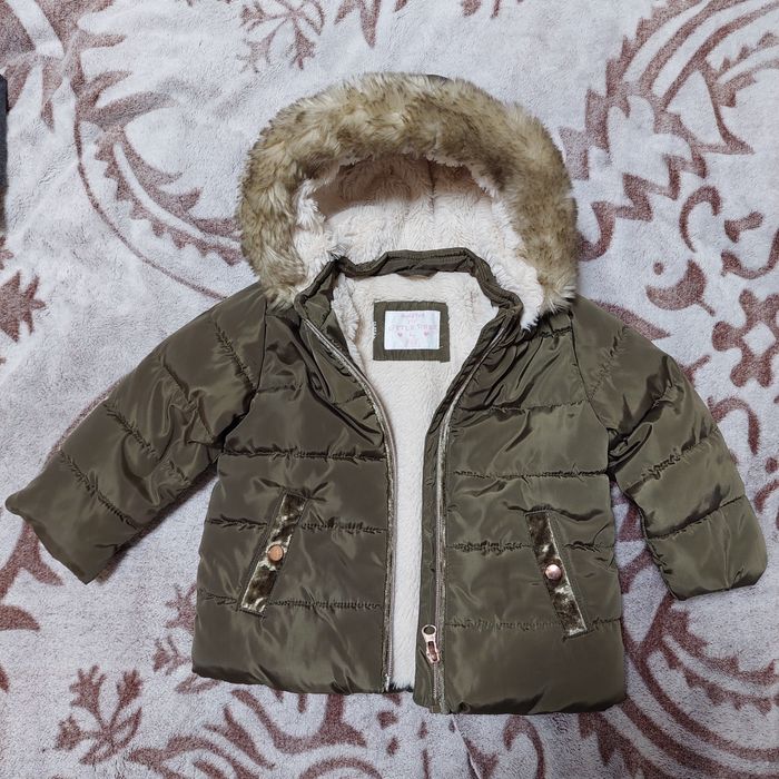 Зимова курточка на дівчинку F&F