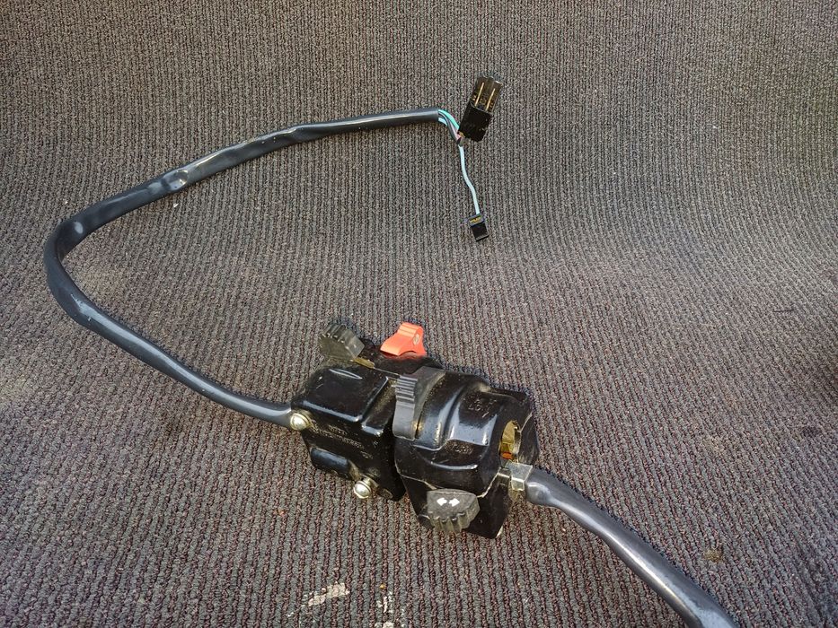 Перемикачі світла та поворотів для мотоцикла іж