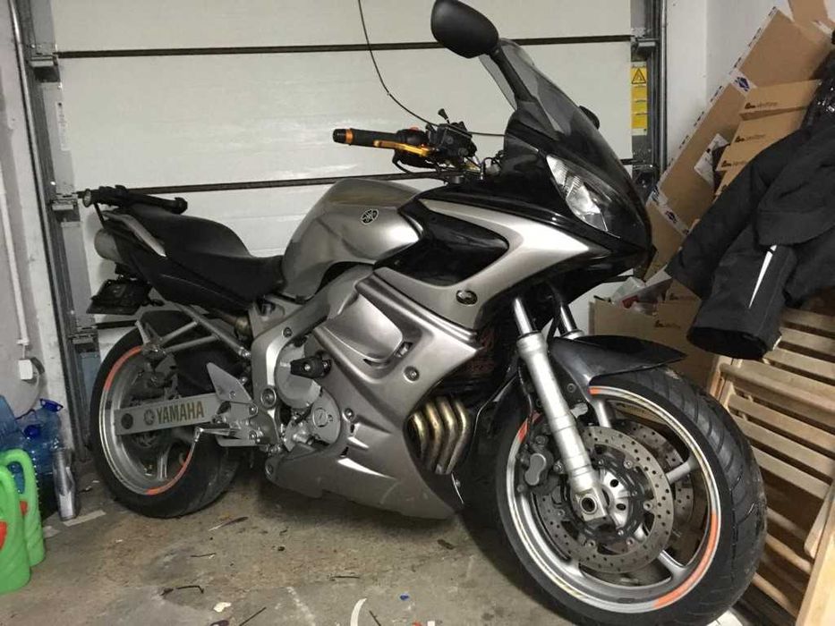 Owiewki boczne Yamaha FZ6 S1 Fazer