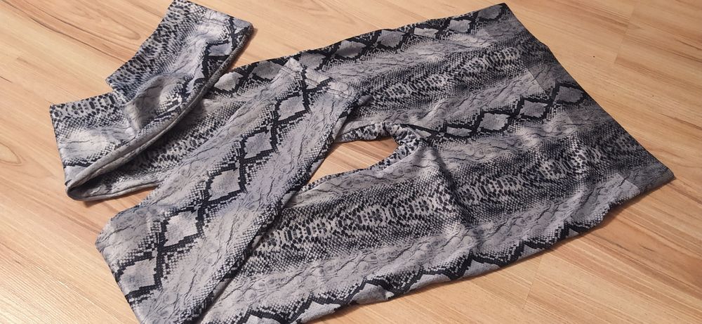 Nowe legginsy damskie r. L
