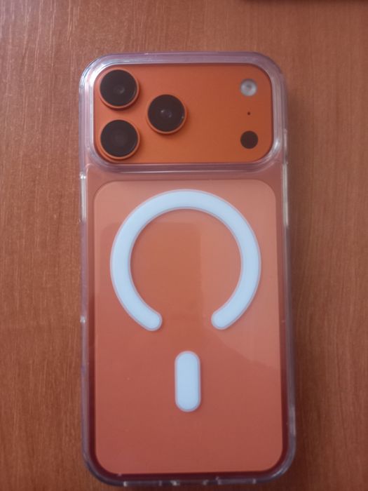 Продам телефон айфон 17 на прошивці андроїд