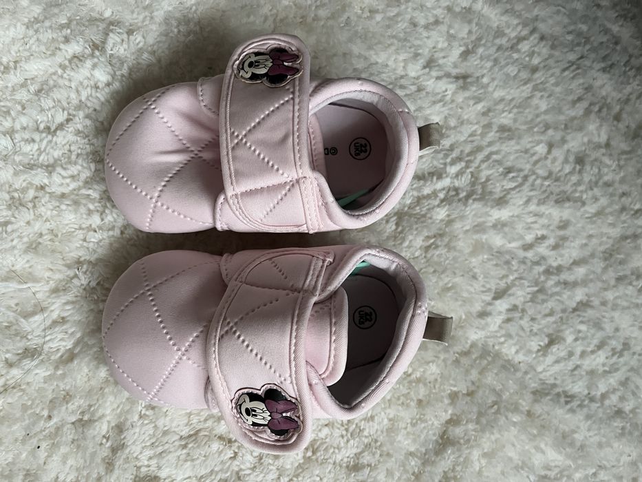 Pudrowo różowe kapcie dziewczęce Pepco r.22