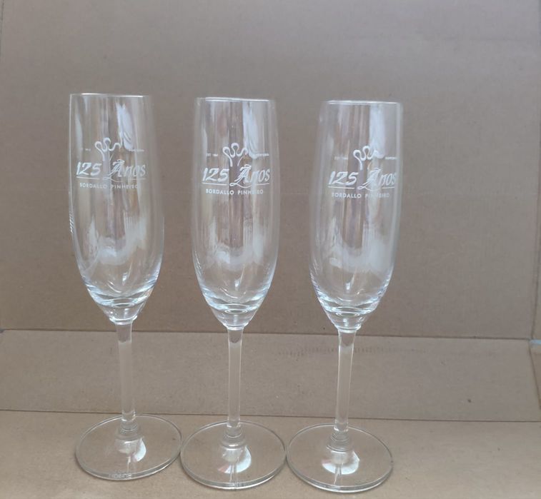 Келихи Bordallo Pinheiro