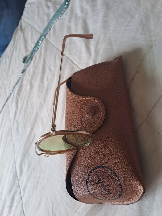 Oculos de sol ray ban originais cumo novos