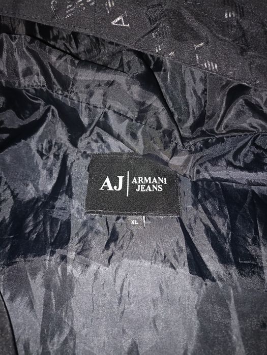Ветровка Armani Jeans M-L