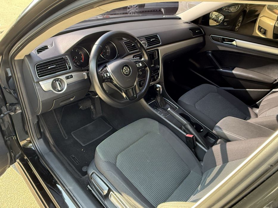Продам Volkswagen Passat 1.8