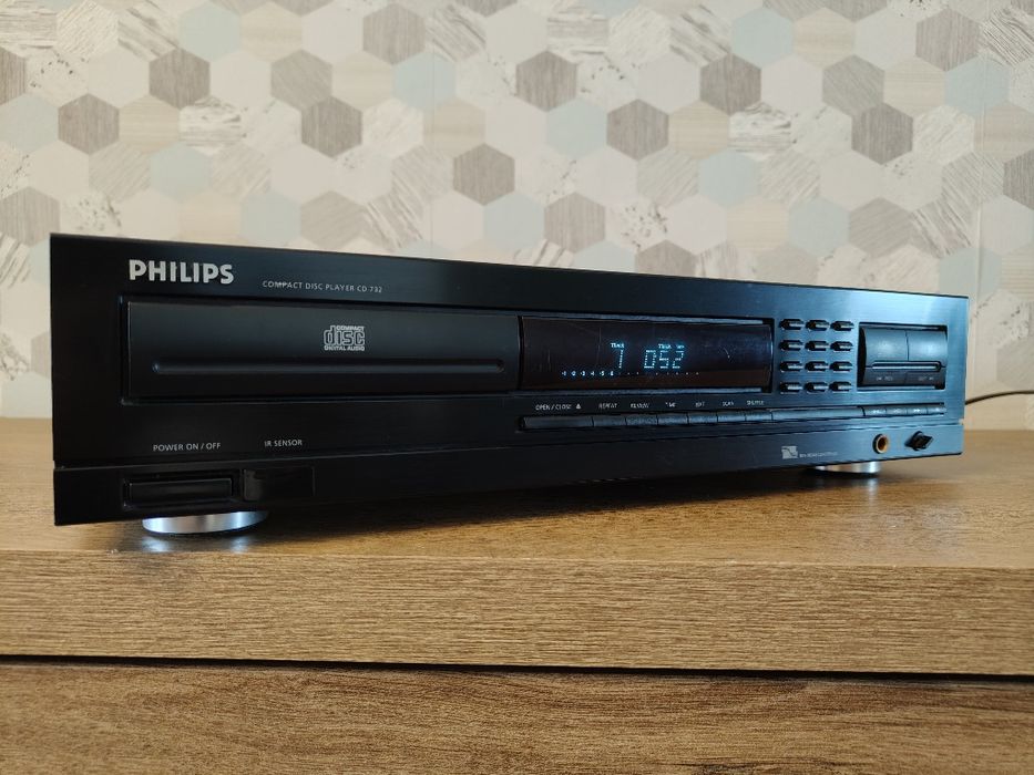 Odtwarzacz CD Philips CD 732