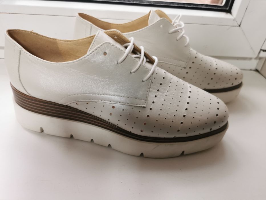 Кожаные туфли Geox Индонезия