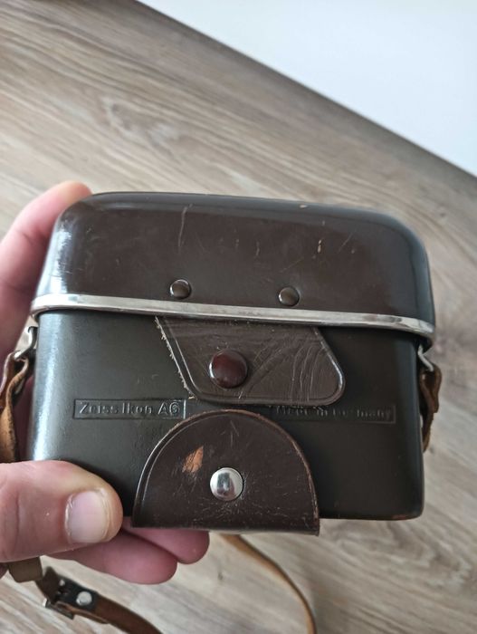 Rezerwacja Zeiss Ikon Contessa LK aparat 35 mm obiektyw Tessar 2.8