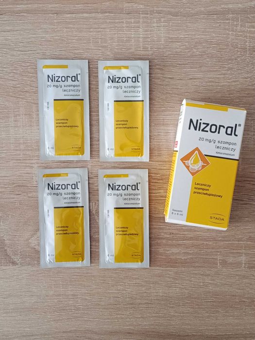 Leczniczy szampon przeciwłupieżowy nizoral 20 mg/g (4 saszetki)