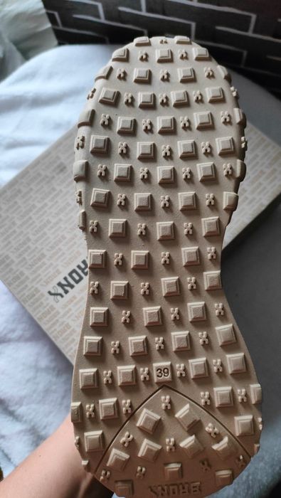 Nowe sneakersy Bronx