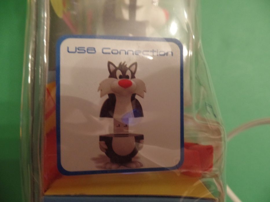 MP3 Player with Built-in Speaker (BU)64751806776065124