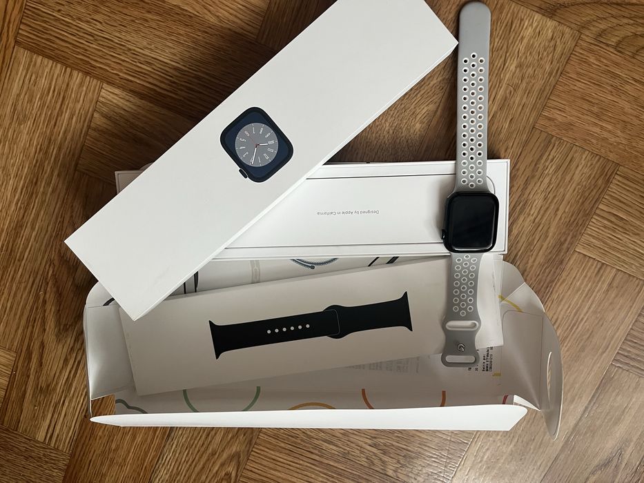 Apple Watch series 8 45mm Midnight терміново