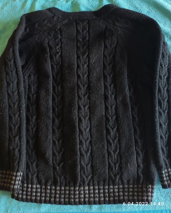 HAND MADE rozpinany sweter na 110