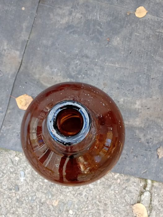 Продам стеклянная бутылка.