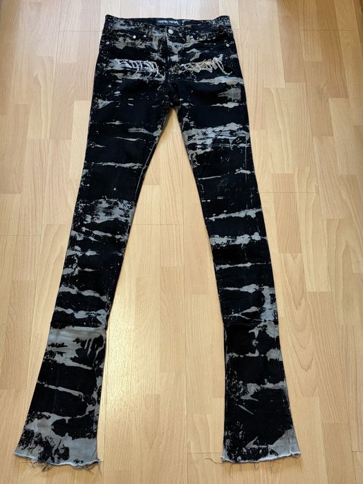Saga Semi stacked denim