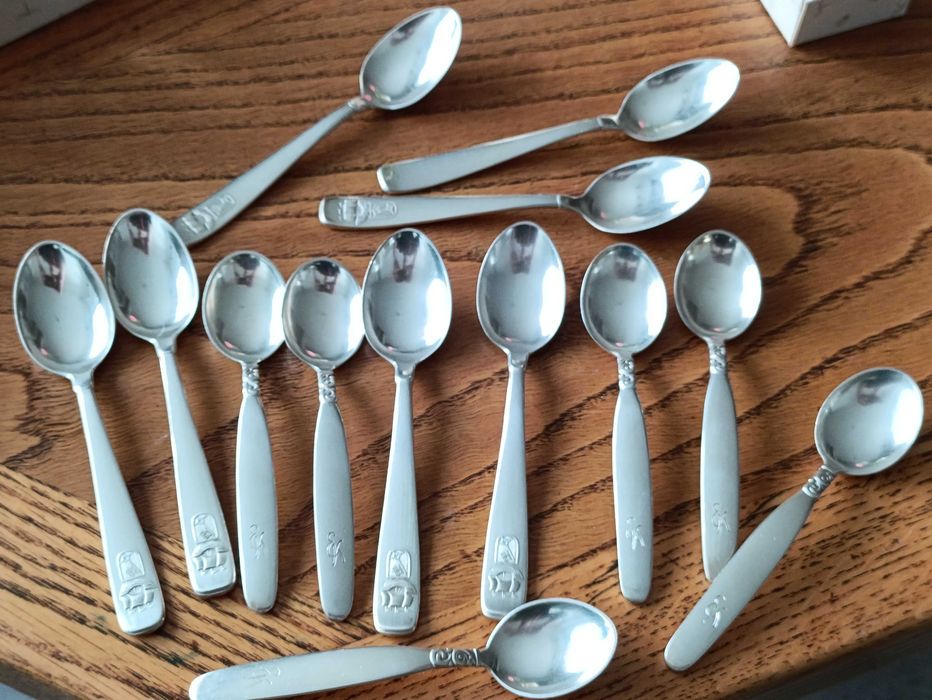 Stare platerowane łyżeczki 13 sztuk piękne