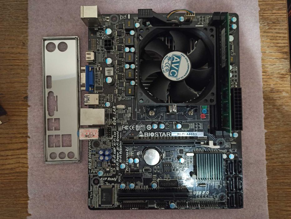 Комплект 4 Ядра AMD 4.2Ghz / Hi-Fi A85S3 / 8 GB DDR3