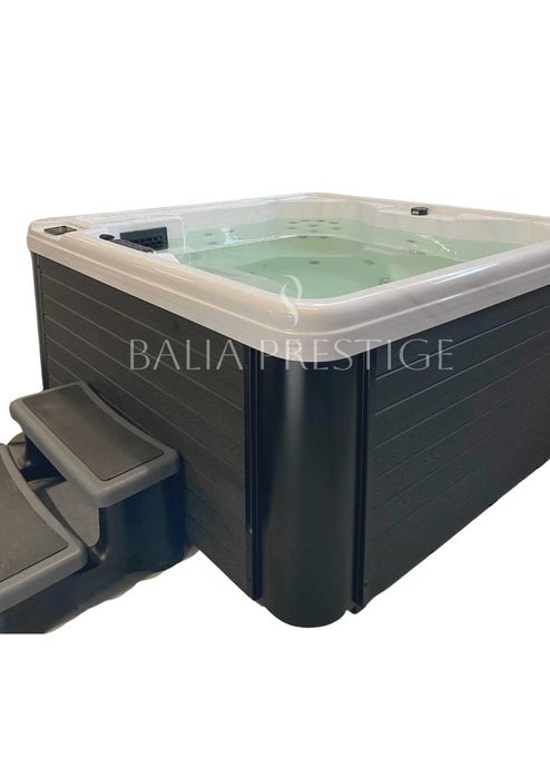 Balia ogrodowa akrylowa nowoczesna STEROWANA MODUŁEM WI-FI BALBOA