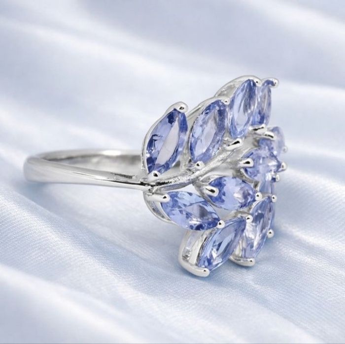 Anel Tanzanita Natural 1,40ct | GEMTEC | Prata 925 | Banho Ouro 18K