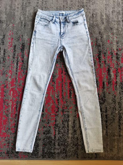Spodnie jeansowe Diverse 36