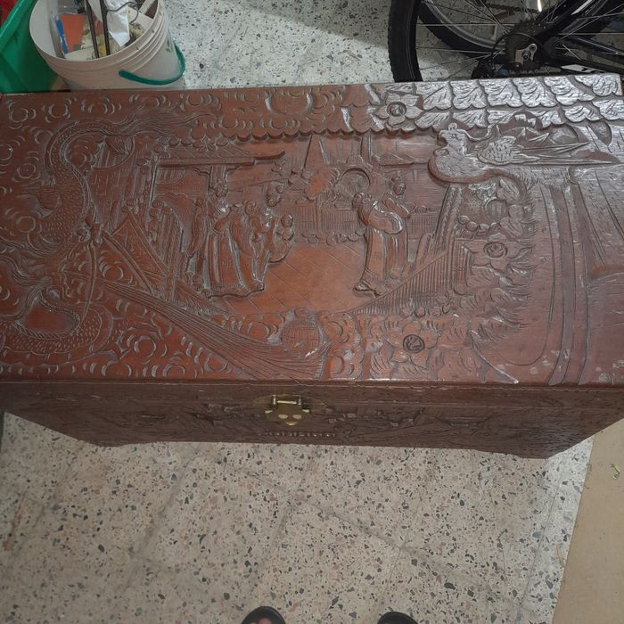 Arcas camfra em bom estado