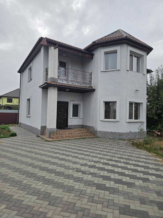 Двоповерховий  будинок з ремонтом! Ірпінь - Стоянка!