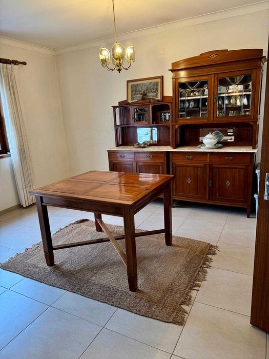 Apartamento T2+1 remodelado em Viana do Castelo para arrendar, próximo de escolas, hospital e universidades