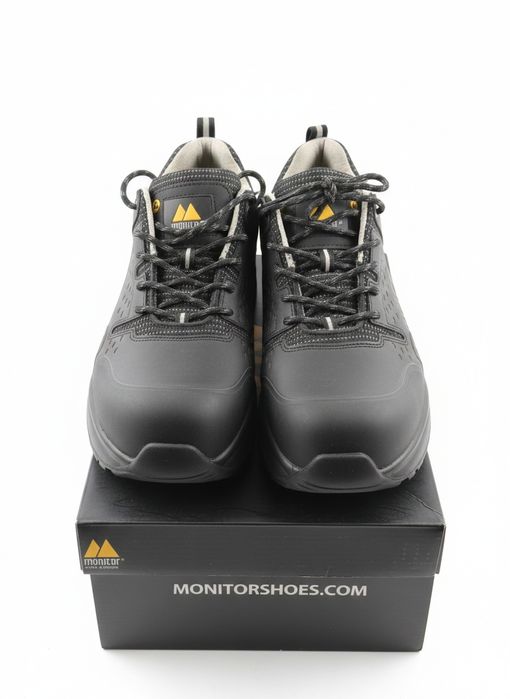 Sapatos de trabalho tamanho 47