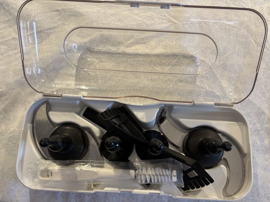 Caixa e acessorios de corte para Cuisine Companion da Moulinex