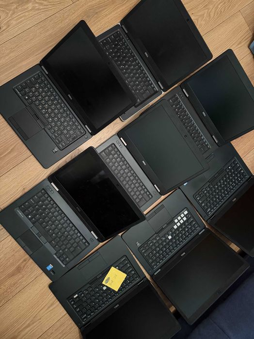 8 laptopów DELL LATITUDE 5470/ 5450