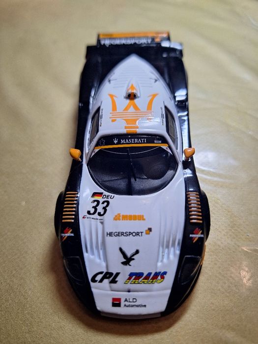 Miniatura Maserati 1:43