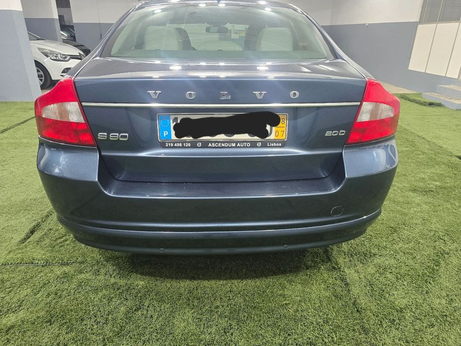 Volvo S80 2.0 D Nivel 2
