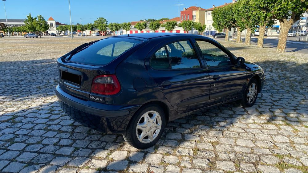 Renault megane 1.9TDI AC comercial