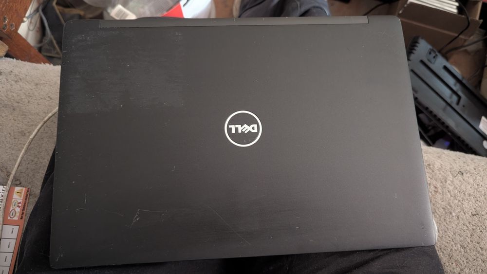 Игровой! Dell Latitude 5280: intel core i5-7200U/8 DDR4/256 M2/4G