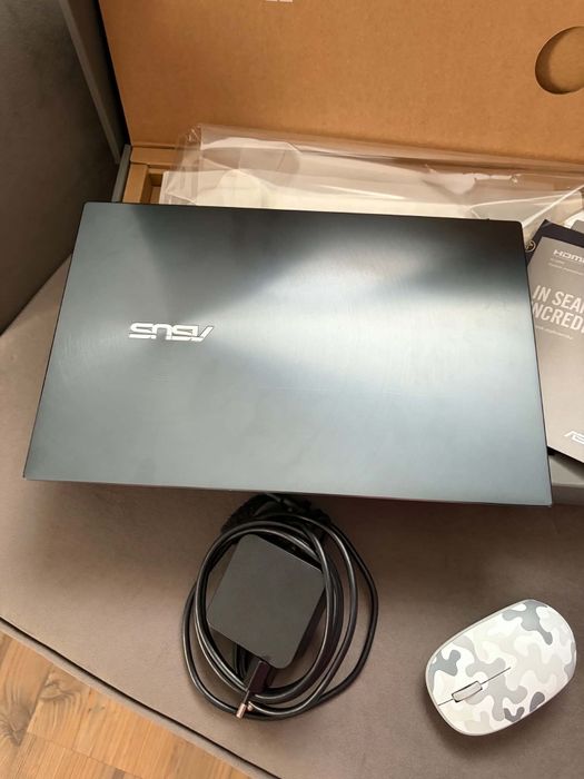 ASUS ZenBook 14 512GB Idealny stan Myszka Ładowarka Pudełko