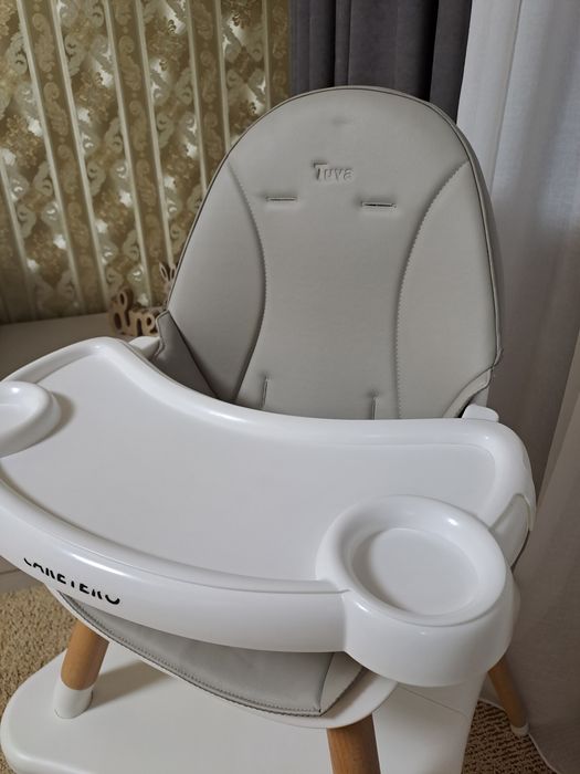 Стільчик для годування 2 в 1 Caretero Tuva