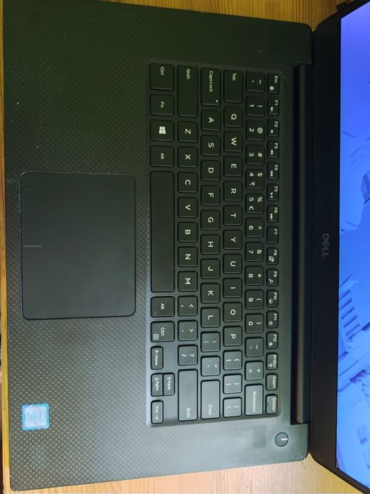 Dell precision 5540.i7 9850H.NVIDIA T1000.