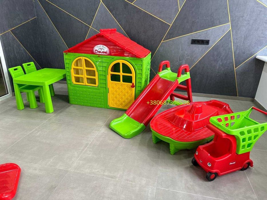 Дитячий майданчик Doloni Ігровий комплекс Будинок Гірка Пісочниця Стіл