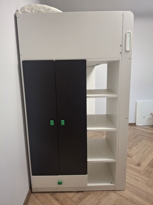 Sprzedam łóżko IKEA na antresoli z biurkiem . Stan bdb