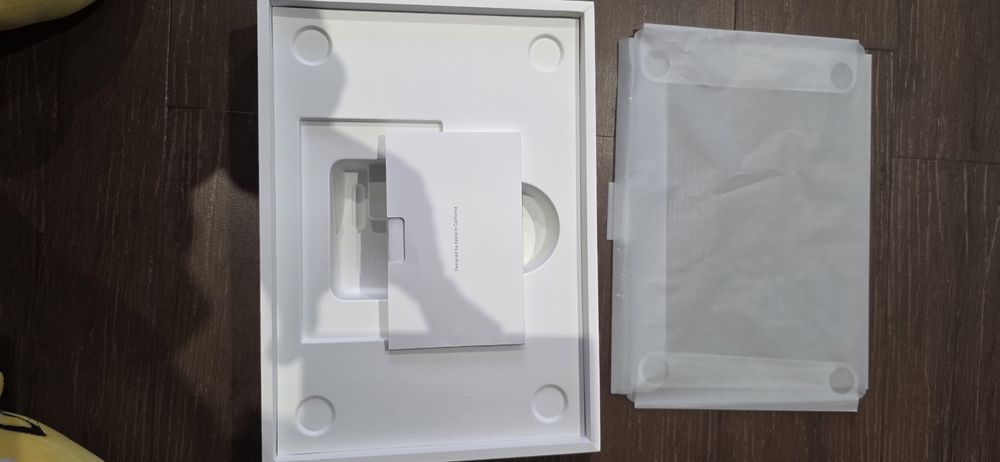 Caixa ipad air 13 pol.