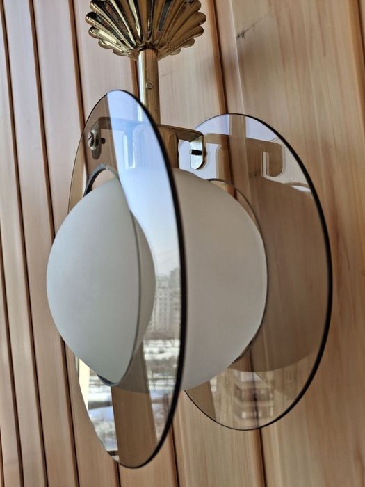 Люстра в гарному стані б/у