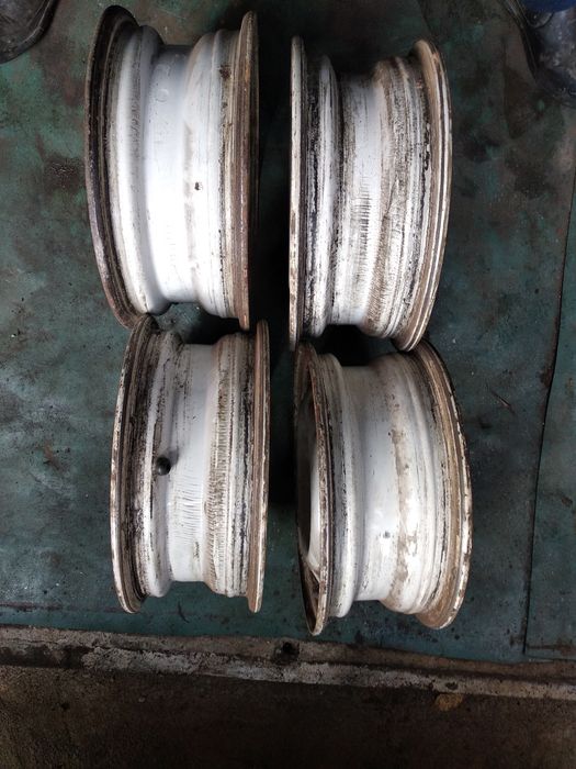 Диски ВАЗ Р13 безкамерні