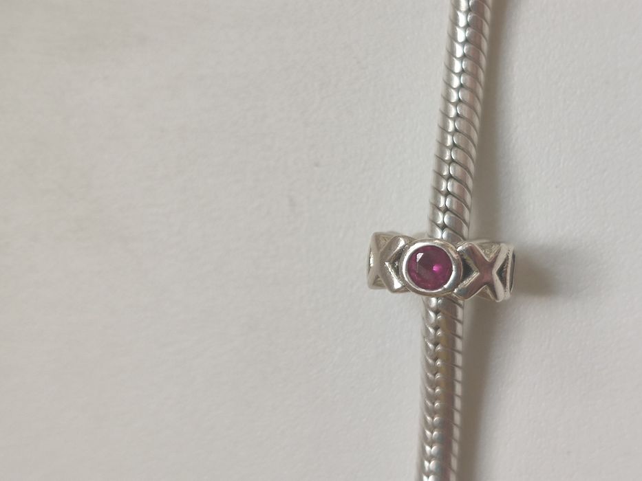 Charms, przekładka do bransoletki typu Pandora, różowe cyrkonie