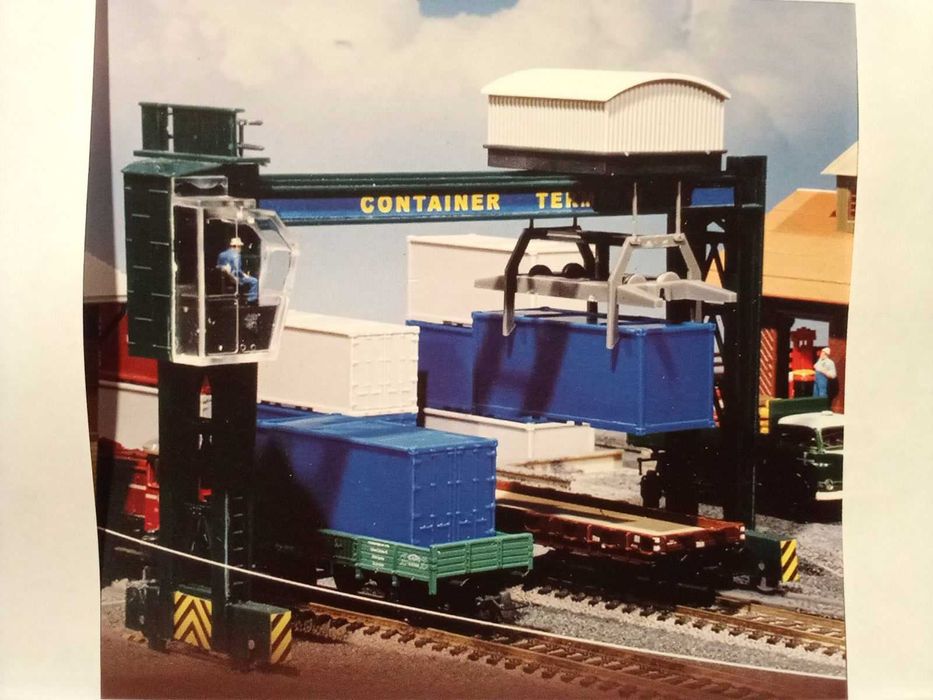 ! СКИДКИ ! Поезд Немецкая Железная Дорога СВЕТ ВАГОН Пико Piko HO ,