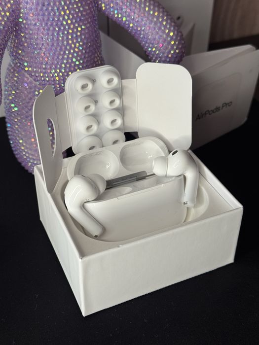 Навушники Apple Airpods Pro 3 (Шумозаглушення, режим прозорості)